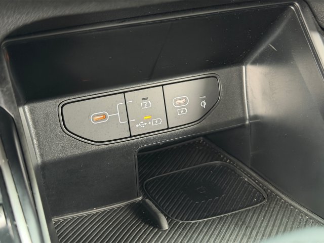 Used 2024 Kia Sorento S FWD image 20