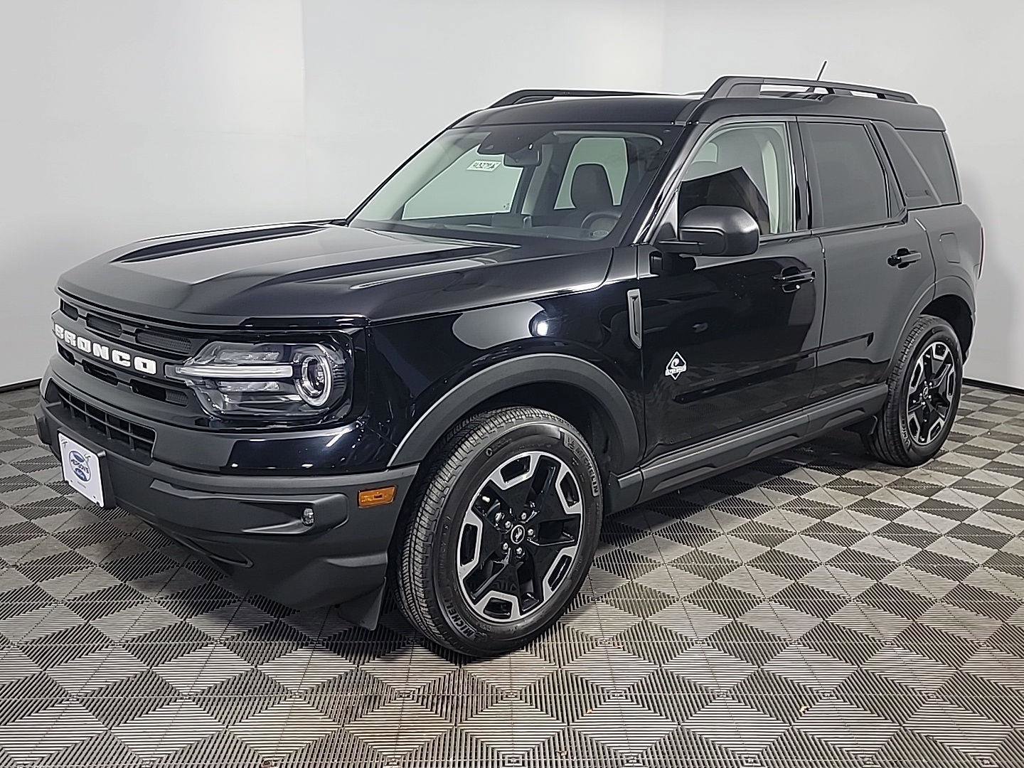 Used 2021 Ford Bronco Sport Outer Banks image 11