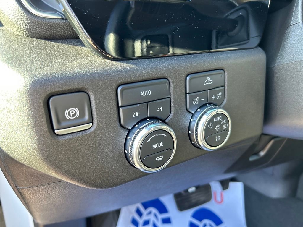 Used 2025 GMC Sierra 1500 Elevation image 19