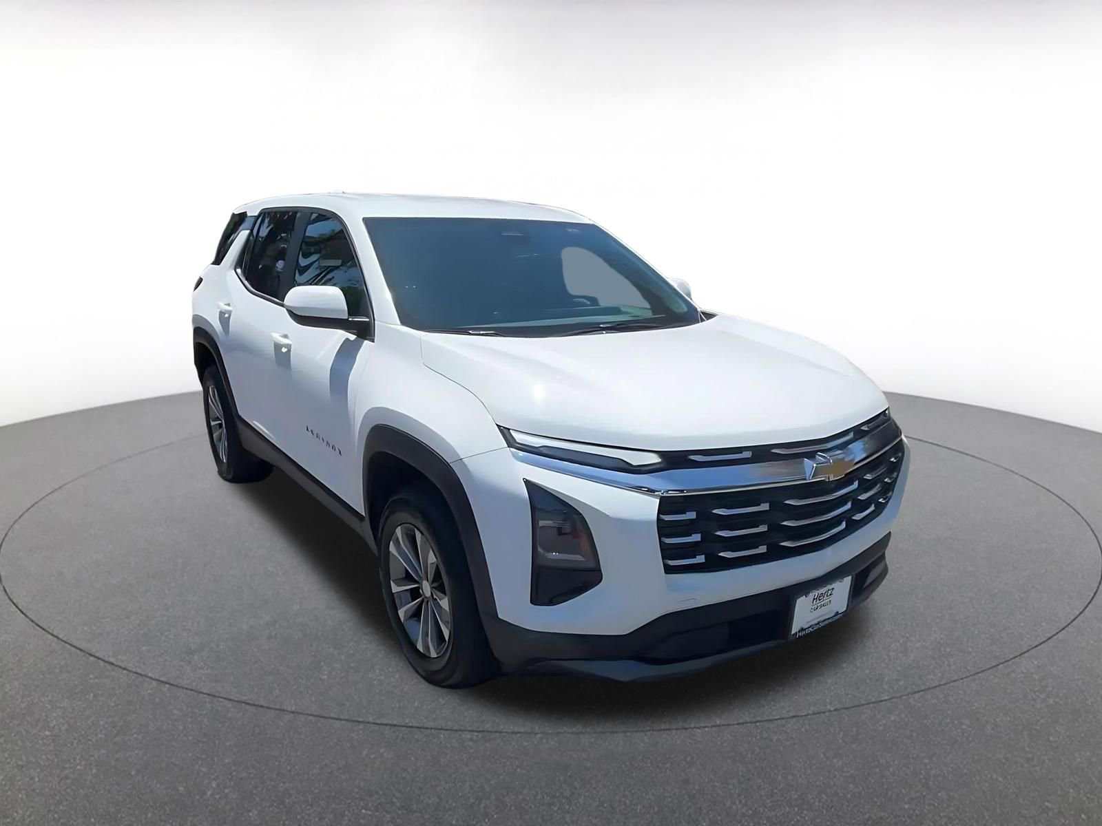 Used 2025 Chevrolet Equinox LT FWD image 3