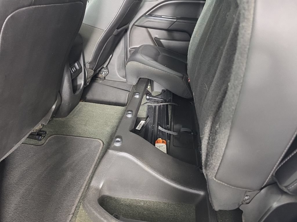 Used 2016 GMC Canyon SLT w/ Driver Alert Package AWD/4WD image 28