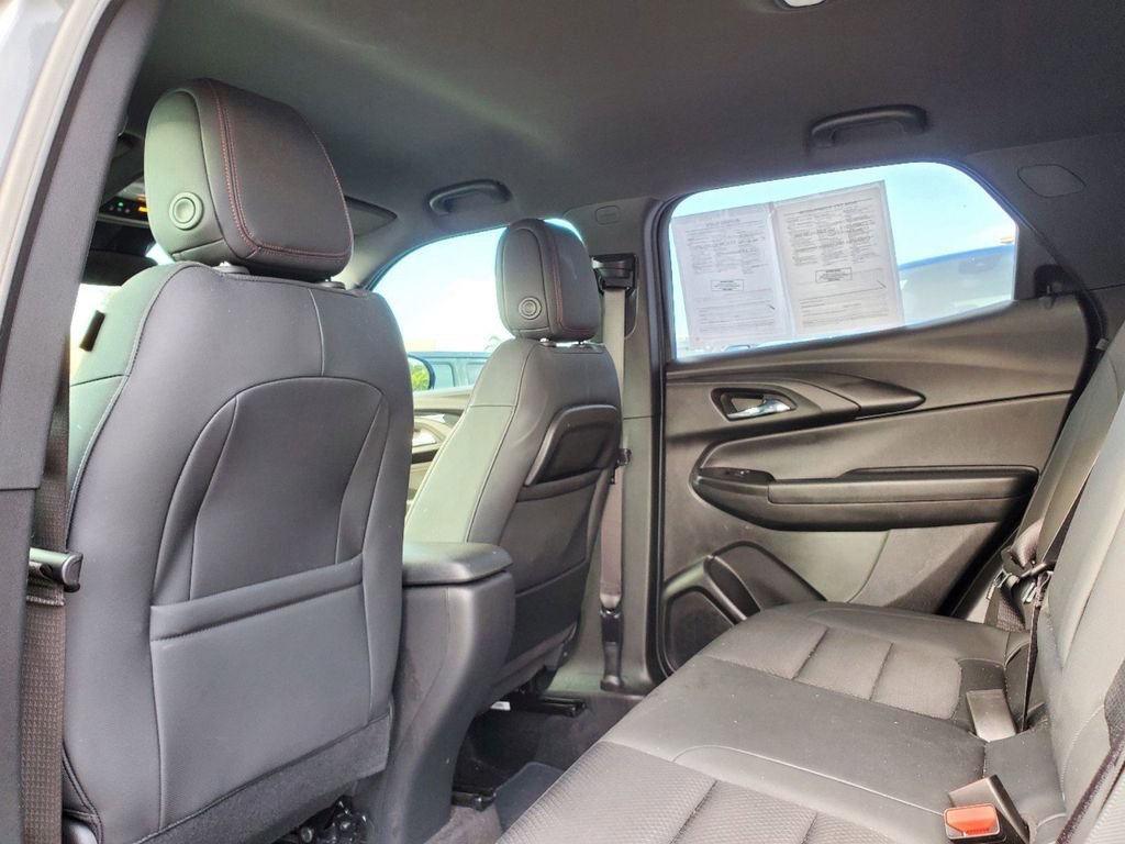 Used 2023 Chevrolet TrailBlazer RS image 9