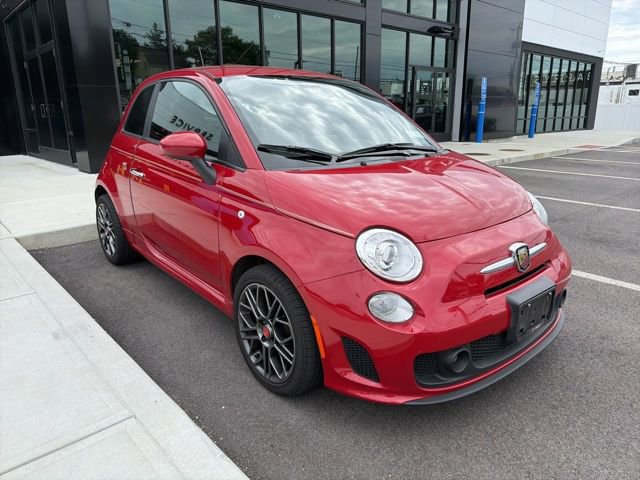 Used 2019 FIAT 500 Abarth w/ Popular Equipment Package FWD image 1