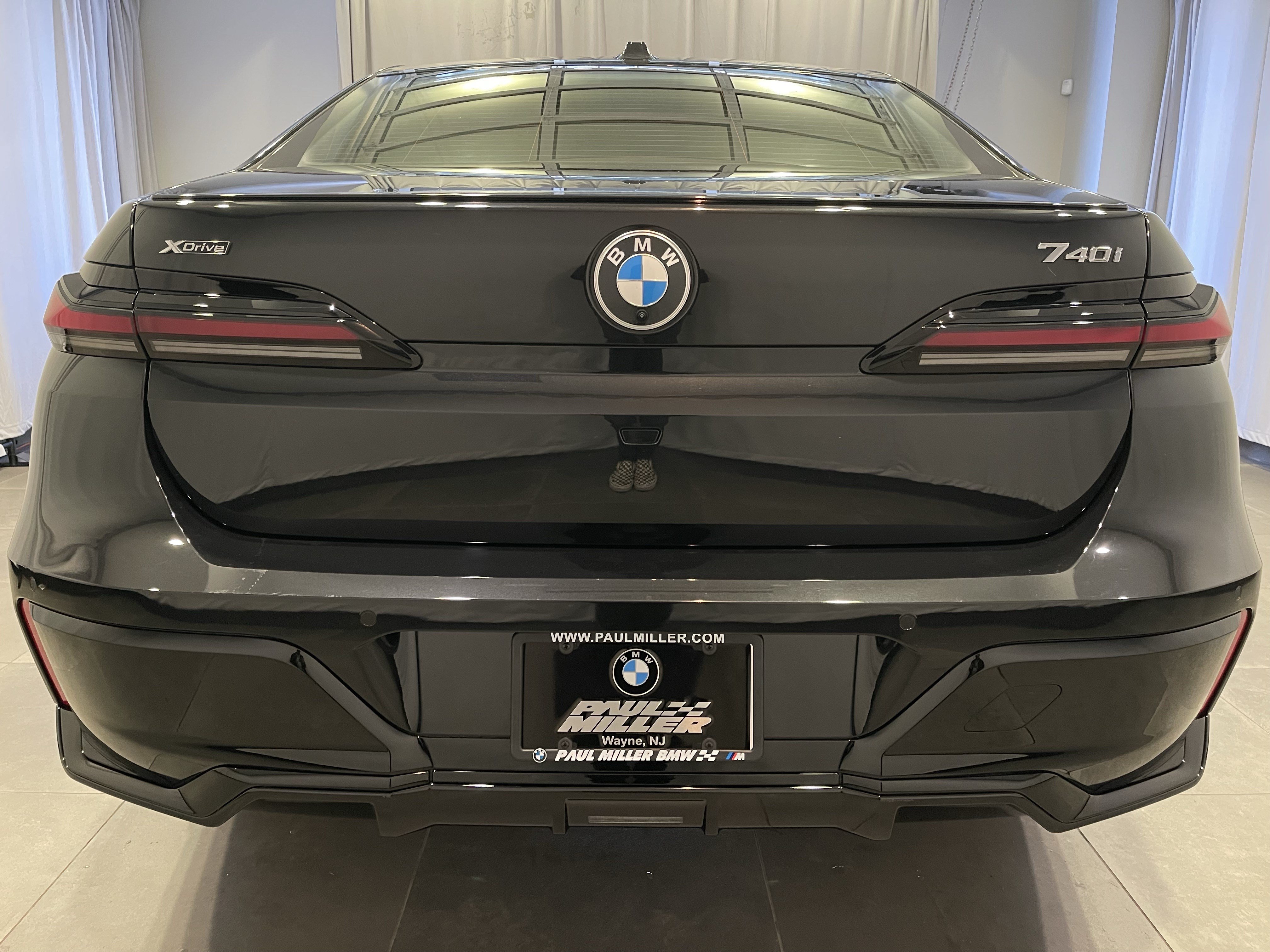 Used 2026 BMW 740i xDrive AWD/4WD image 5