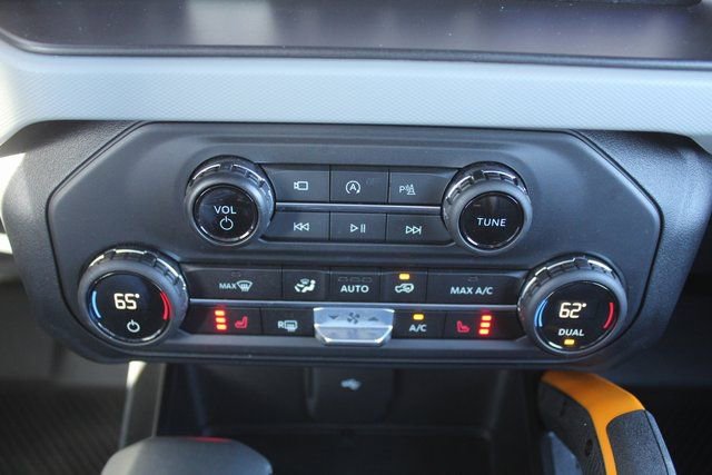 Used 2023 Ford Bronco Badlands w/ Sasquatch Package image 35