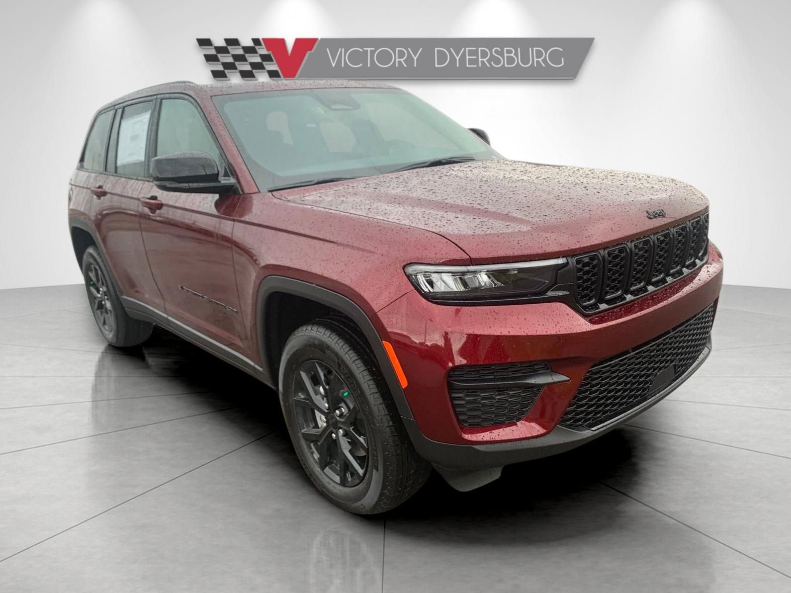 New 2025 Jeep Grand Cherokee 4WD image 2