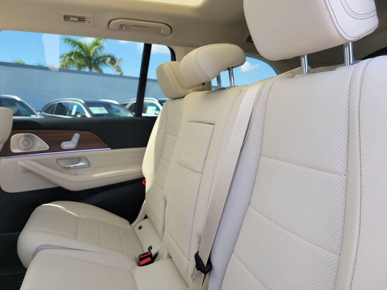 New 2026 Mercedes-Benz GLS 450 4MATIC image 12