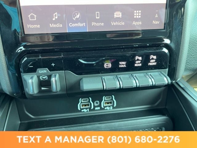 New 2026 RAM 3500 Laramie AWD/4WD image 26