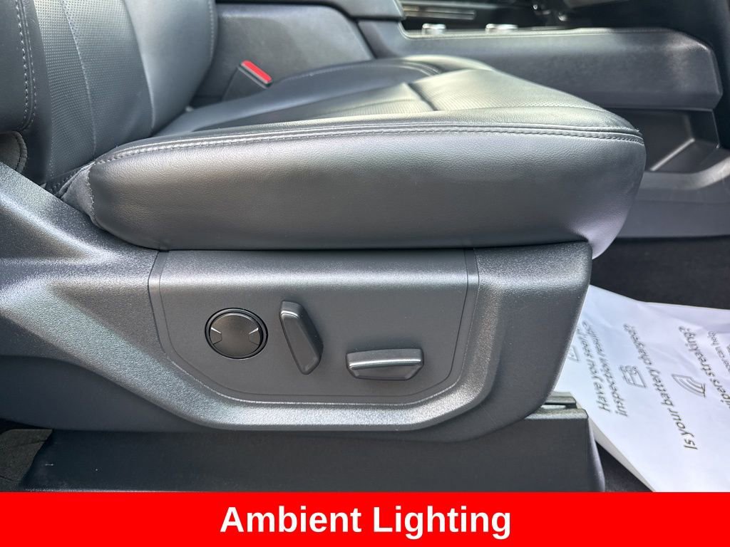 Used 2024 Ford Expedition XLT image 26