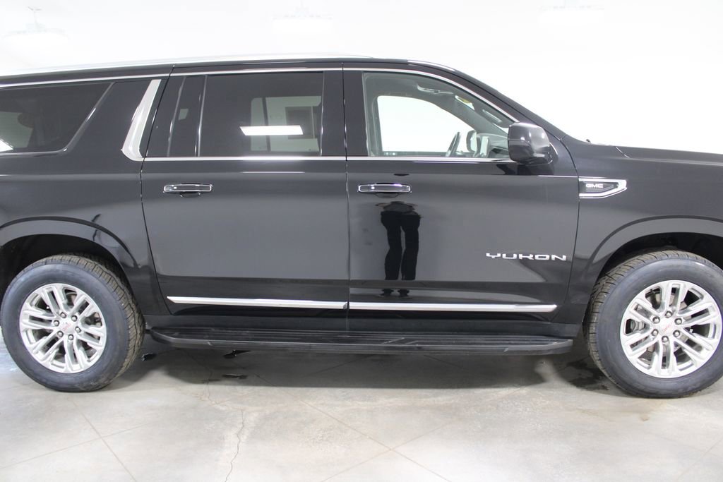 Used 2023 GMC Yukon XL SLT image 11