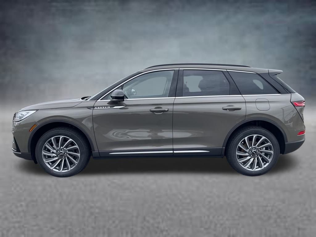 New 2025 Lincoln Corsair Reserve image 2