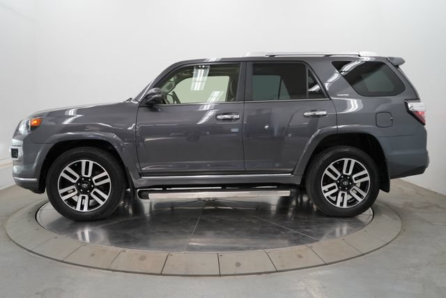 Used 2021 Toyota 4Runner Limited AWD/4WD image 4