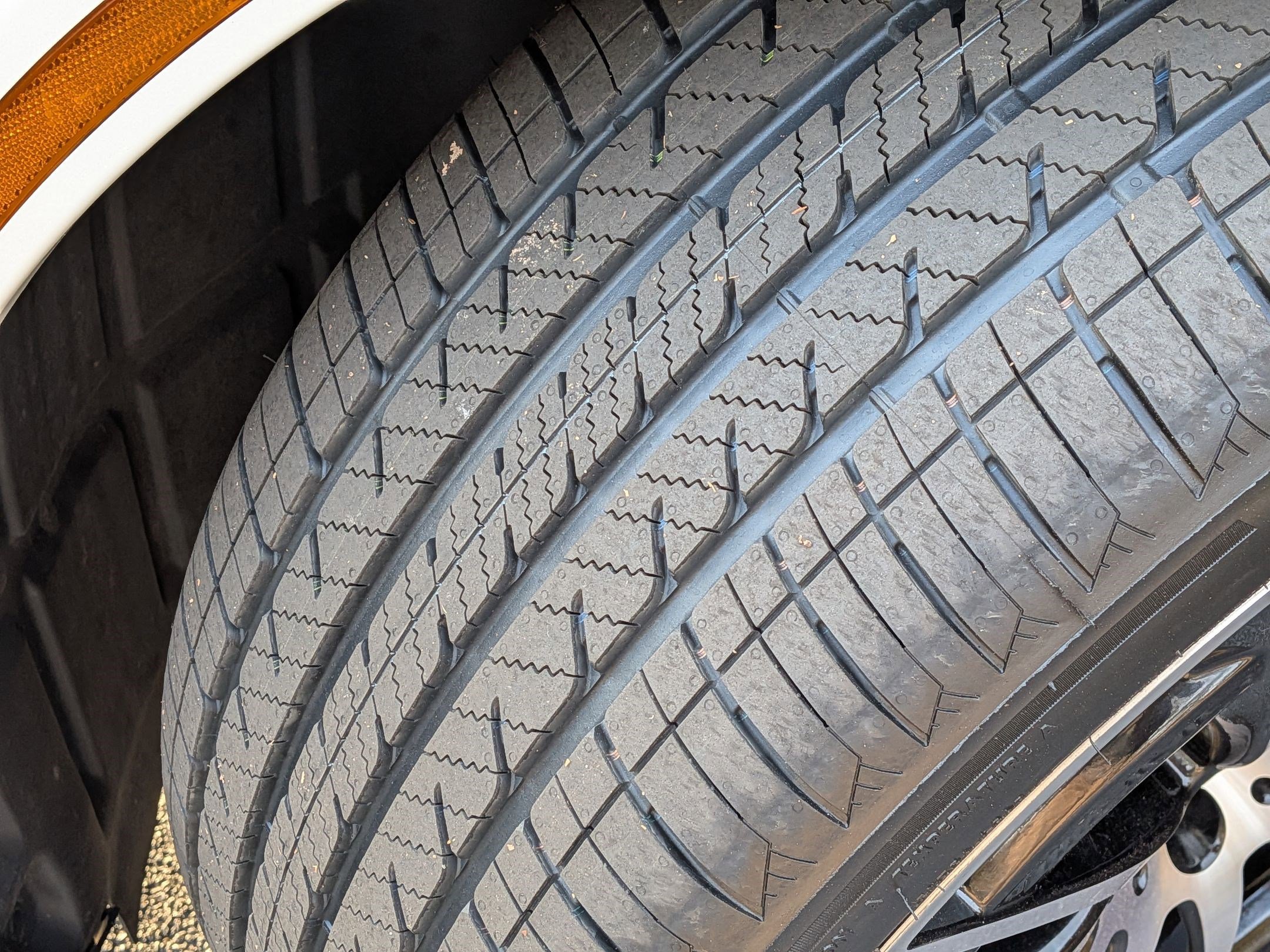 Certified 2023 Mercedes-Benz EQS 580 4MATIC Sedan image 12