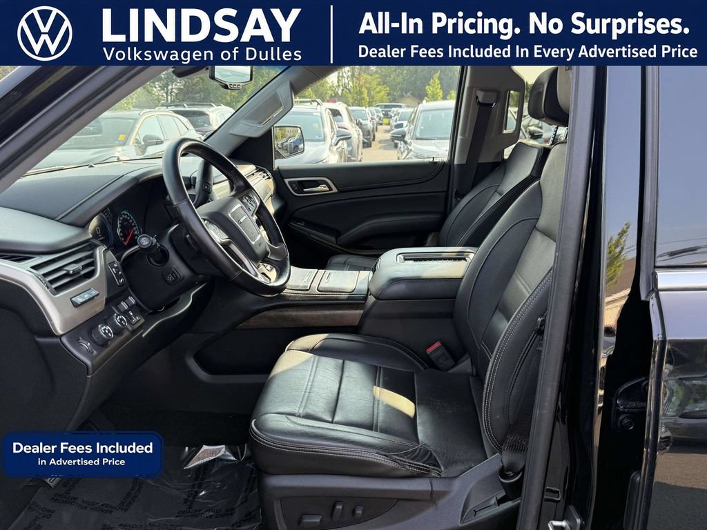 Used 2018 GMC Yukon Denali w/ Open Road Package AWD/4WD image 12