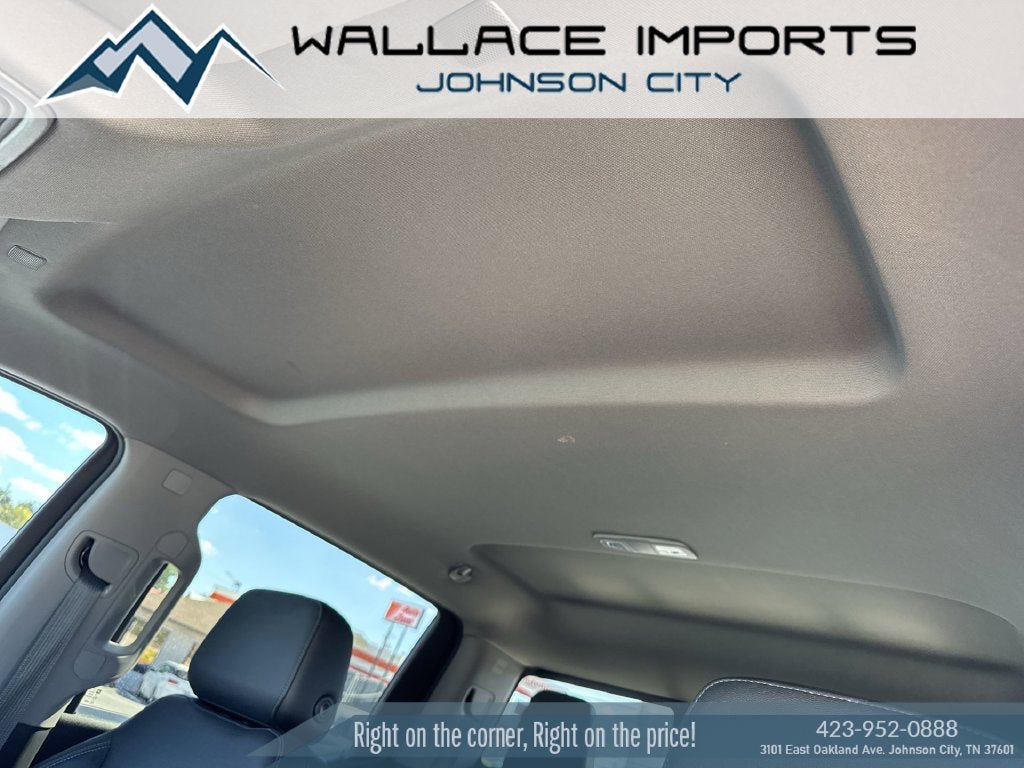 Used 2020 Chevrolet Silverado 1500 LTZ w/ LTZ Plus Package AWD/4WD image 14