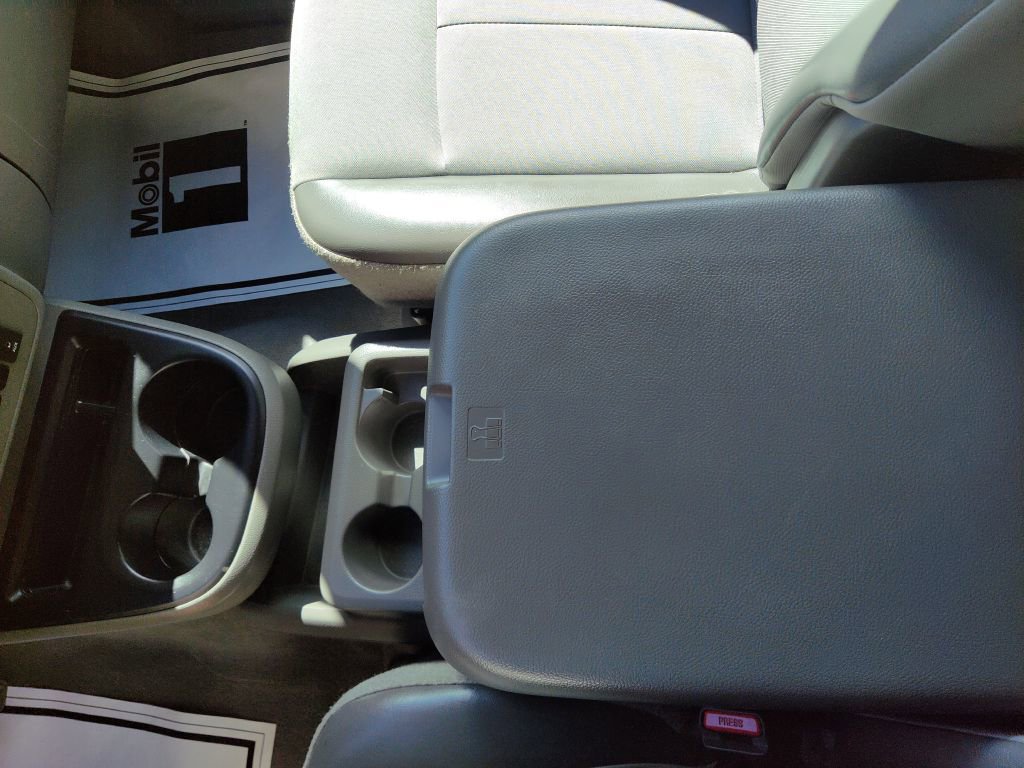 Used 2016 Nissan NV 3500 SV w/ SV Technology Package RWD image 29