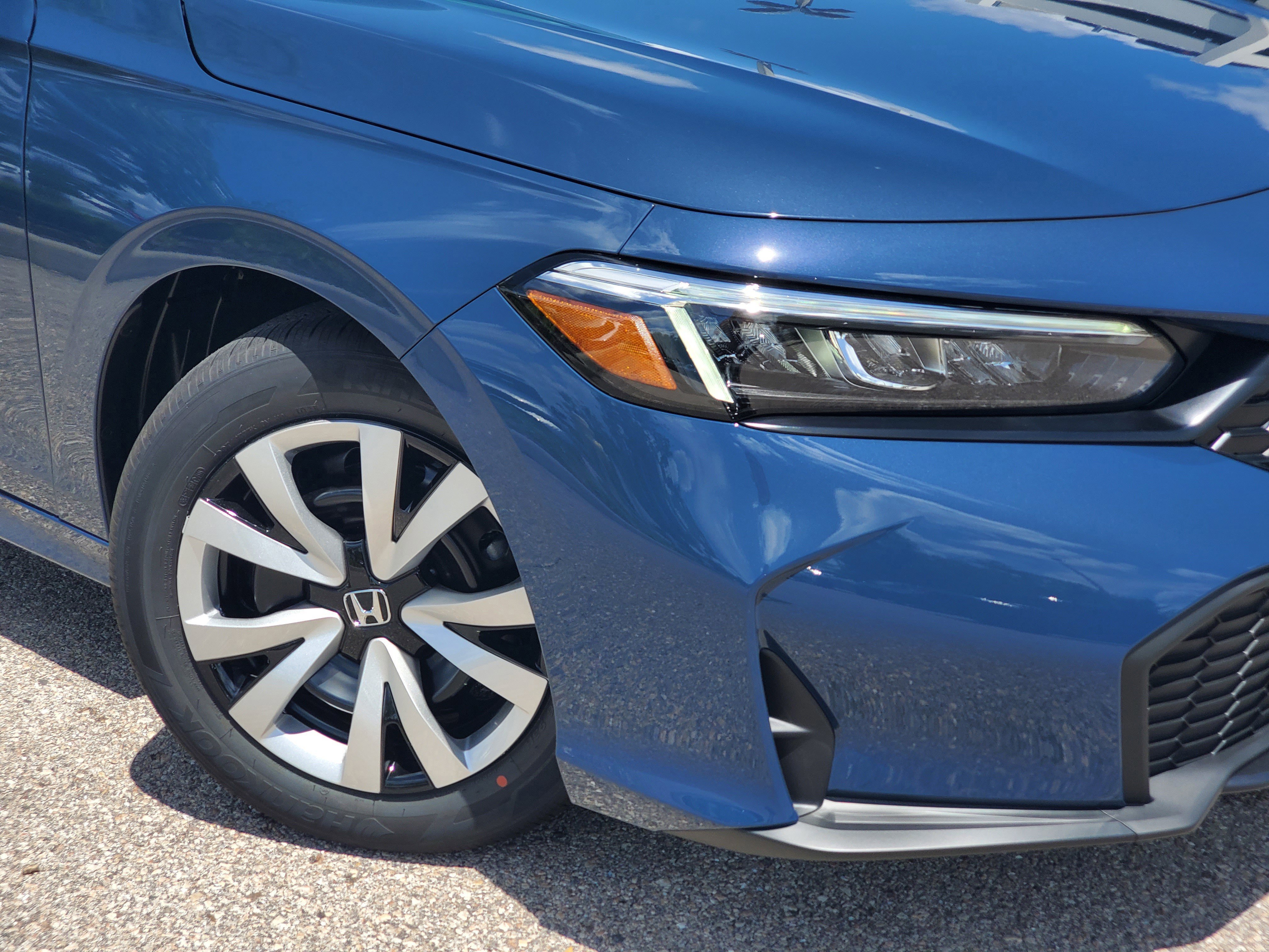 New 2026 Honda Civic LX video 2
