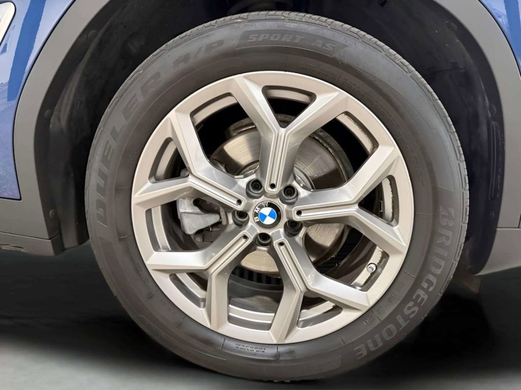 Used 2020 BMW X4 xDrive30i AWD/4WD image 46