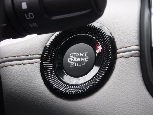 New 2026 Jeep Compass Limited AWD/4WD image 19