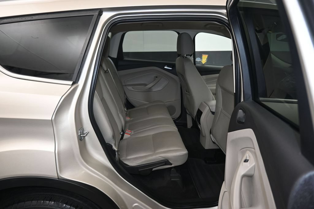 Used 2017 Ford Escape SE AWD/4WD image 37