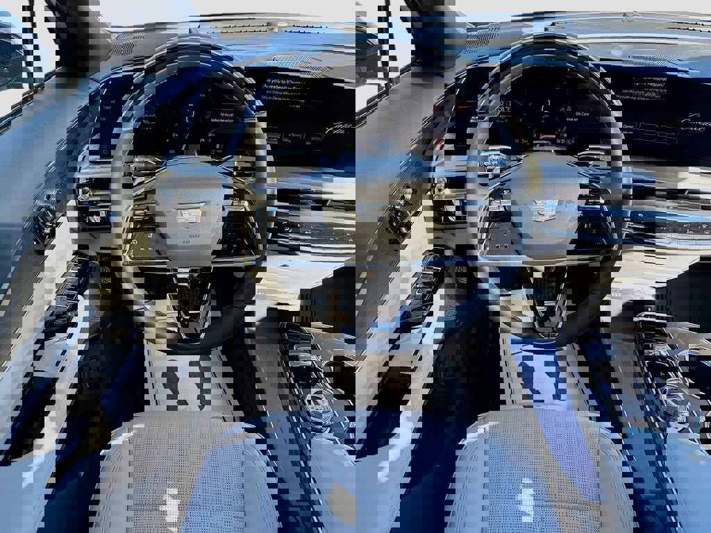 New 2026 Cadillac Lyriq Luxury image 30