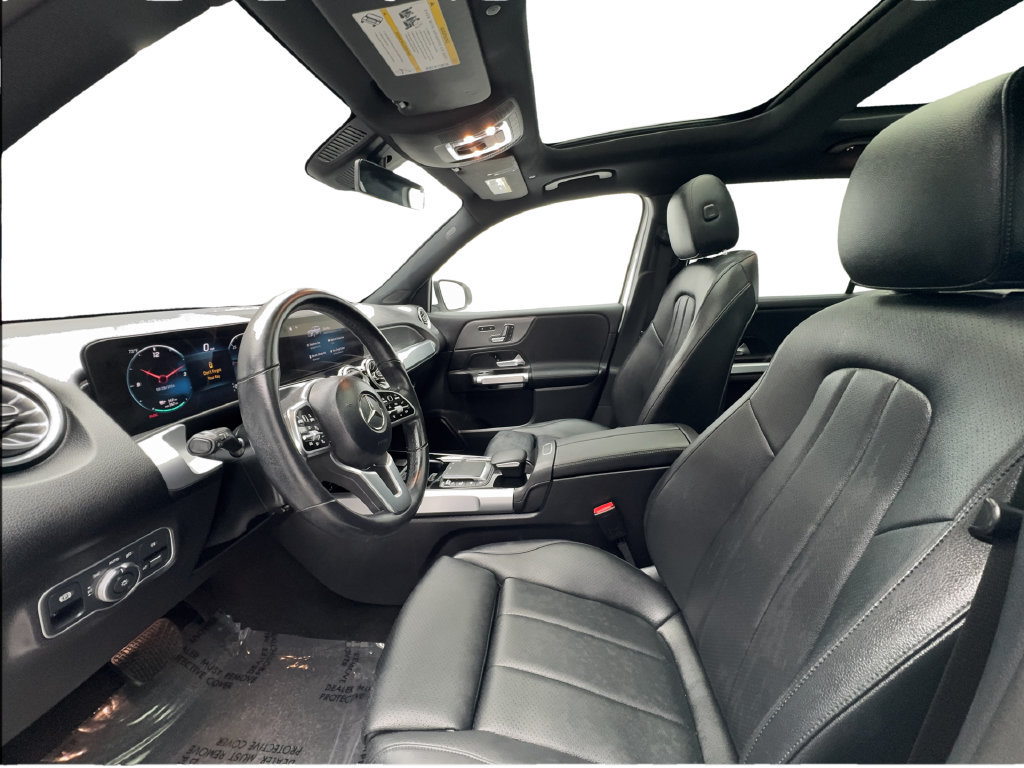 Used 2022 Mercedes-Benz EQB 300 4MATIC image 22
