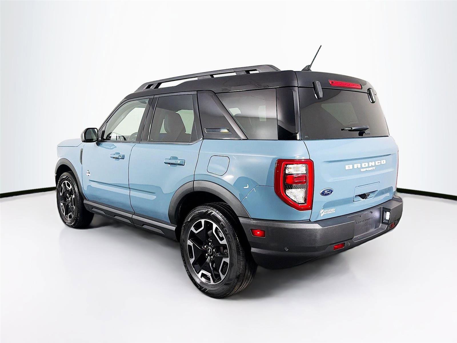 Used 2022 Ford Bronco Sport Outer Banks AWD/4WD image 5