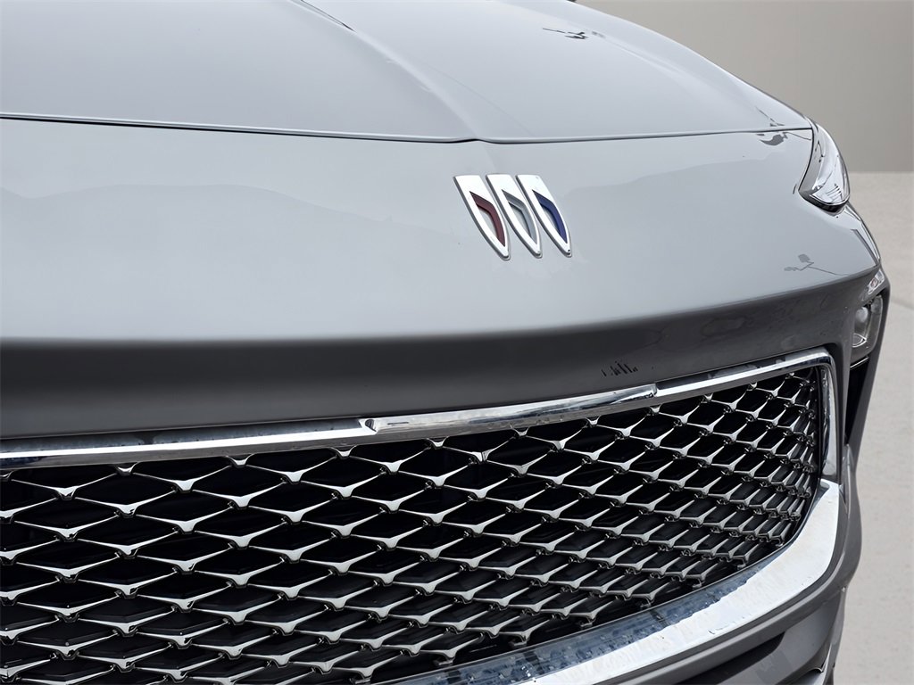 Used 2024 Buick Encore GX Avenir w/ Avenir Convenience Package image 9