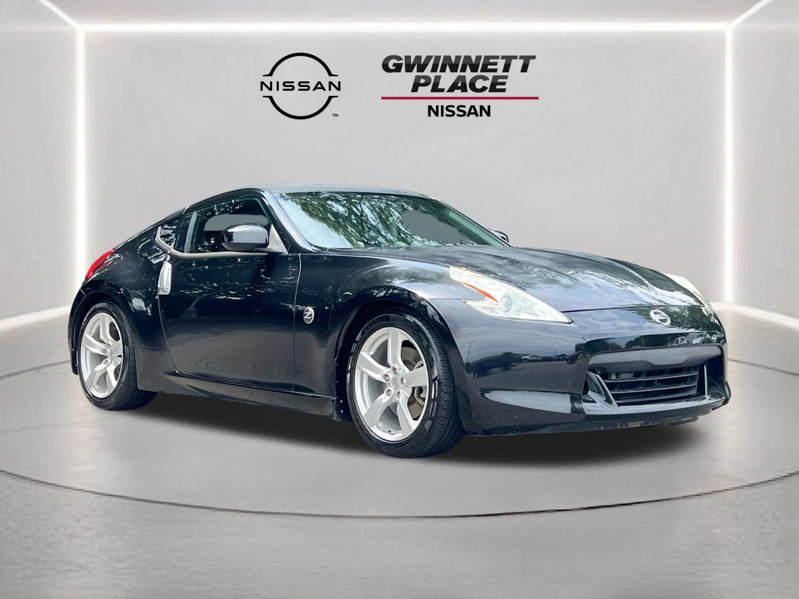 Used 2011 Nissan 370Z Touring RWD image 23