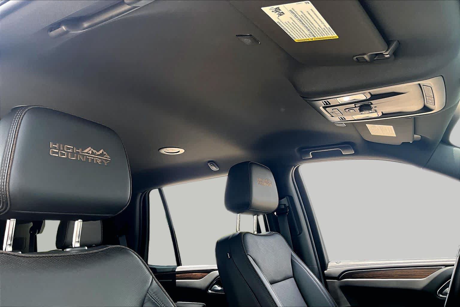 Used 2022 Chevrolet Tahoe High Country AWD/4WD image 27