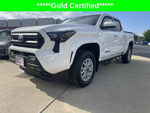 Certified 2024 Toyota Tacoma SR5 AWD/4WD image 12