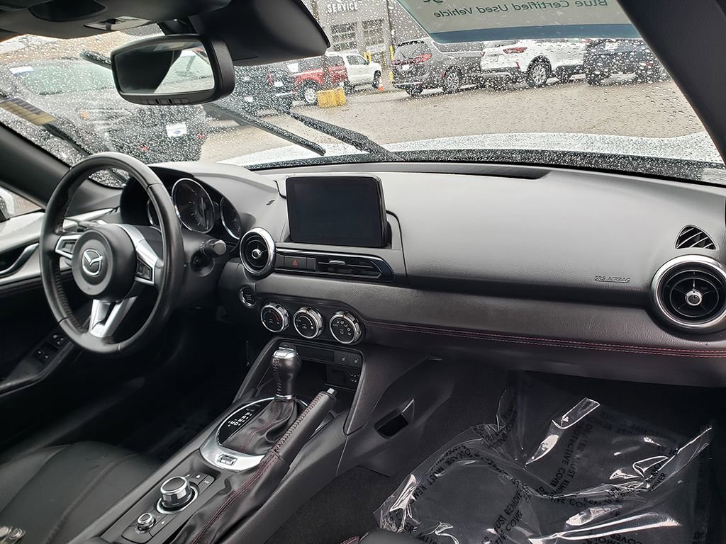 Used 2018 MAZDA MX-5 Miata RF Grand Touring image 17