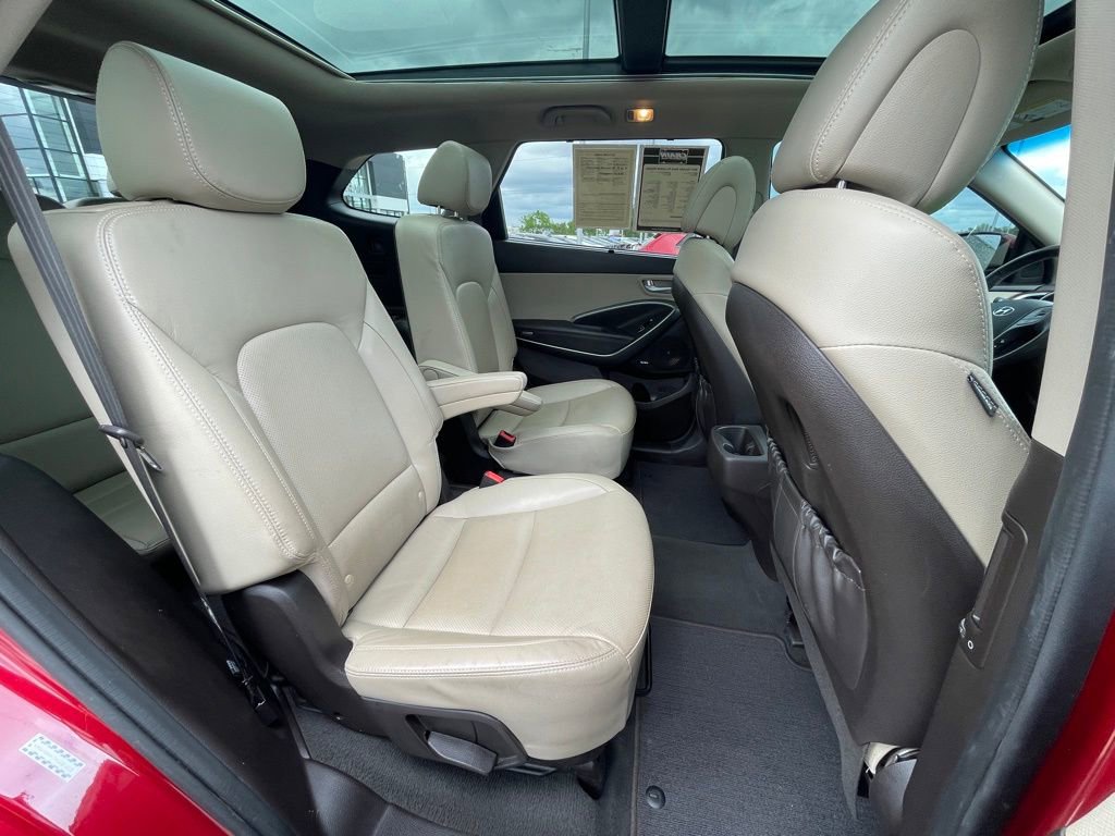 Used 2017 Hyundai Santa Fe Limited AWD/4WD image 31