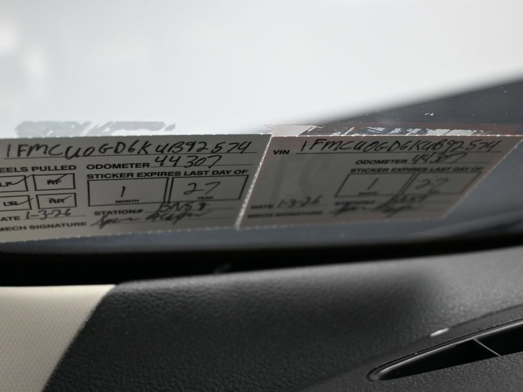 Used 2019 Ford Escape SE image 10