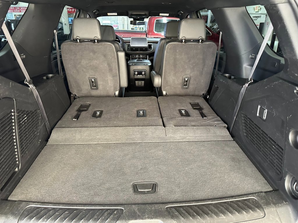 Used 2024 Chevrolet Tahoe LT image 37
