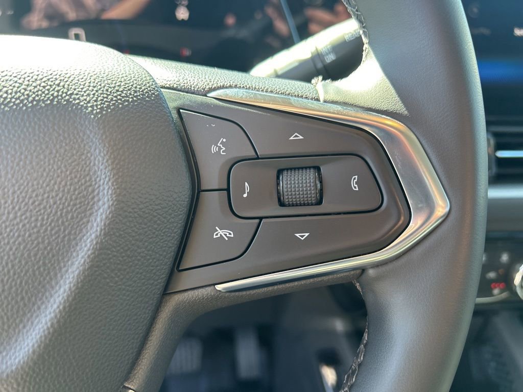 Used 2024 Chevrolet TrailBlazer LT w/ LT Cold Weather Package image 23