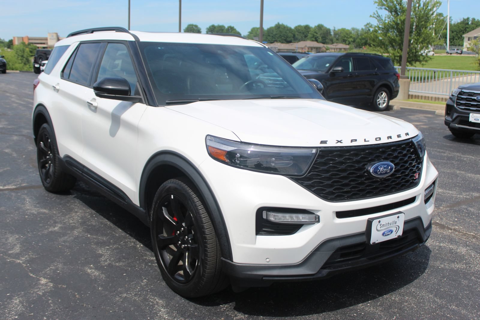 Used 2023 Ford Explorer ST w/ Equipment Group 401A AWD/4WD image 8