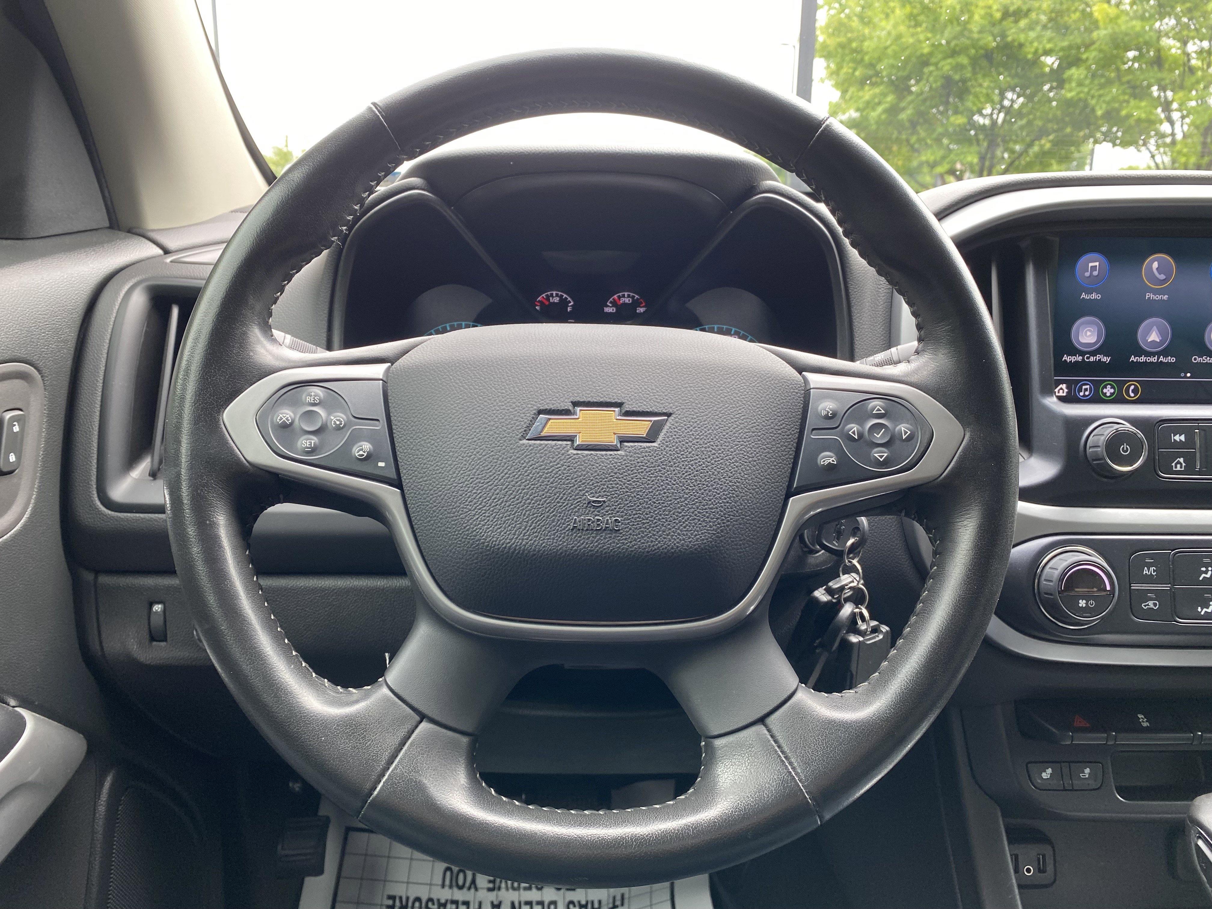 Used 2022 Chevrolet Colorado LT w/ Luxury Package RWD image 18