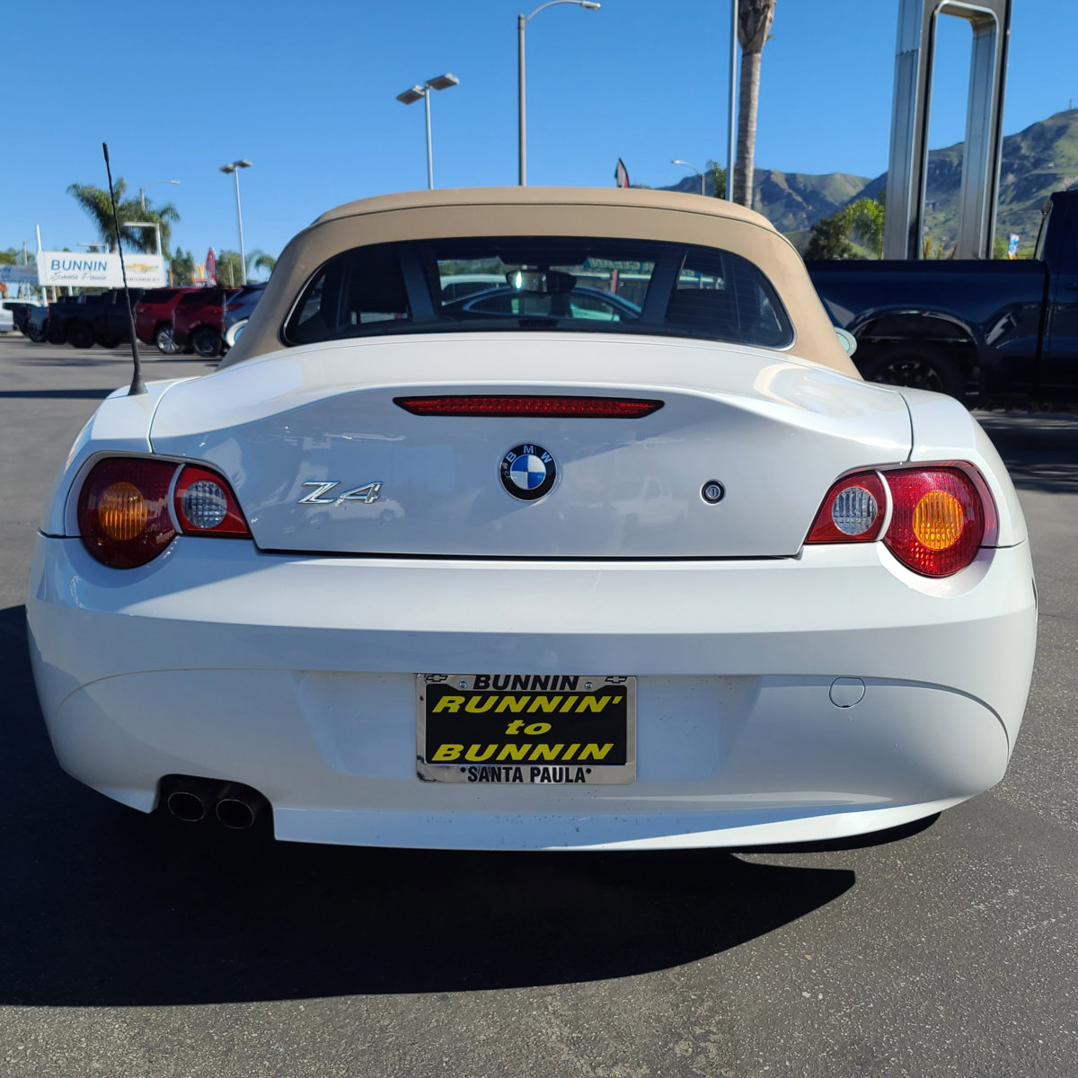 Used 2003 BMW Z4 2.5i image 11