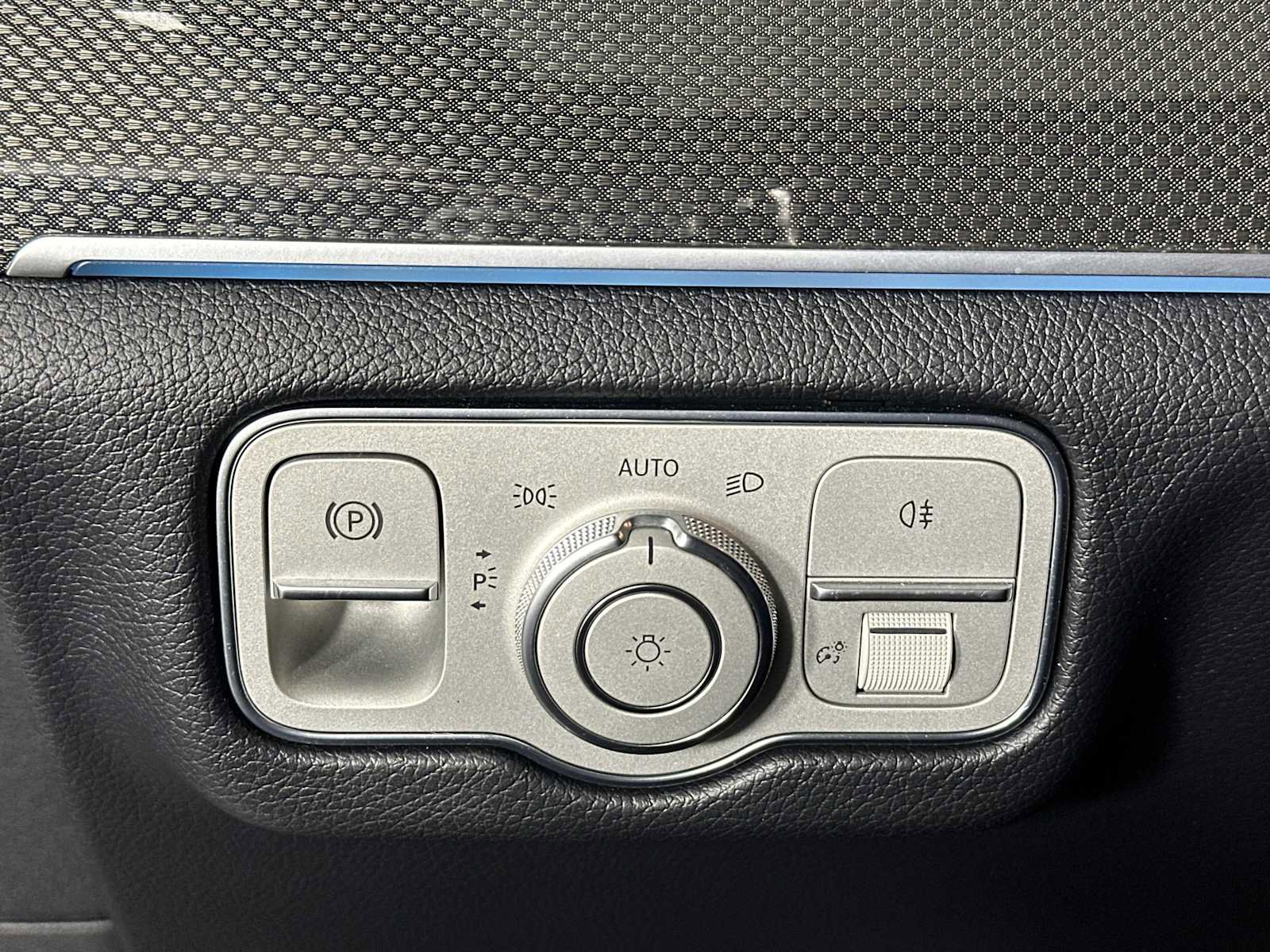 Used 2021 Mercedes-Benz GLE 350 image 28