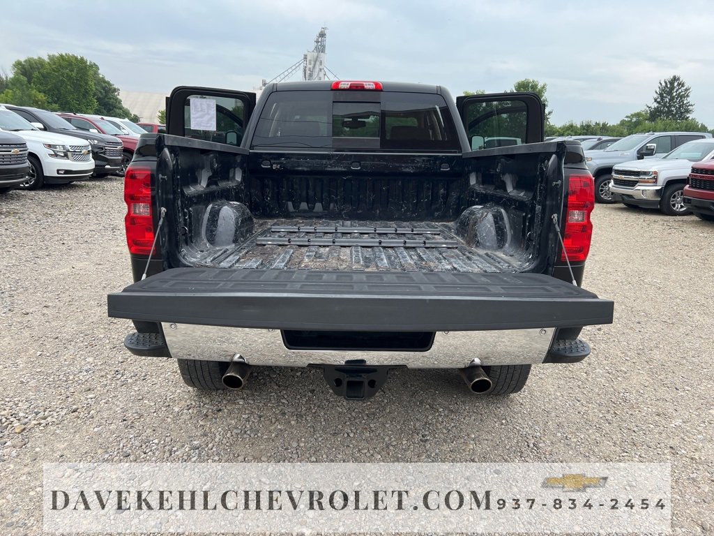 Used 2015 Chevrolet Silverado 2500 LTZ w/ LTZ Plus Package image 26