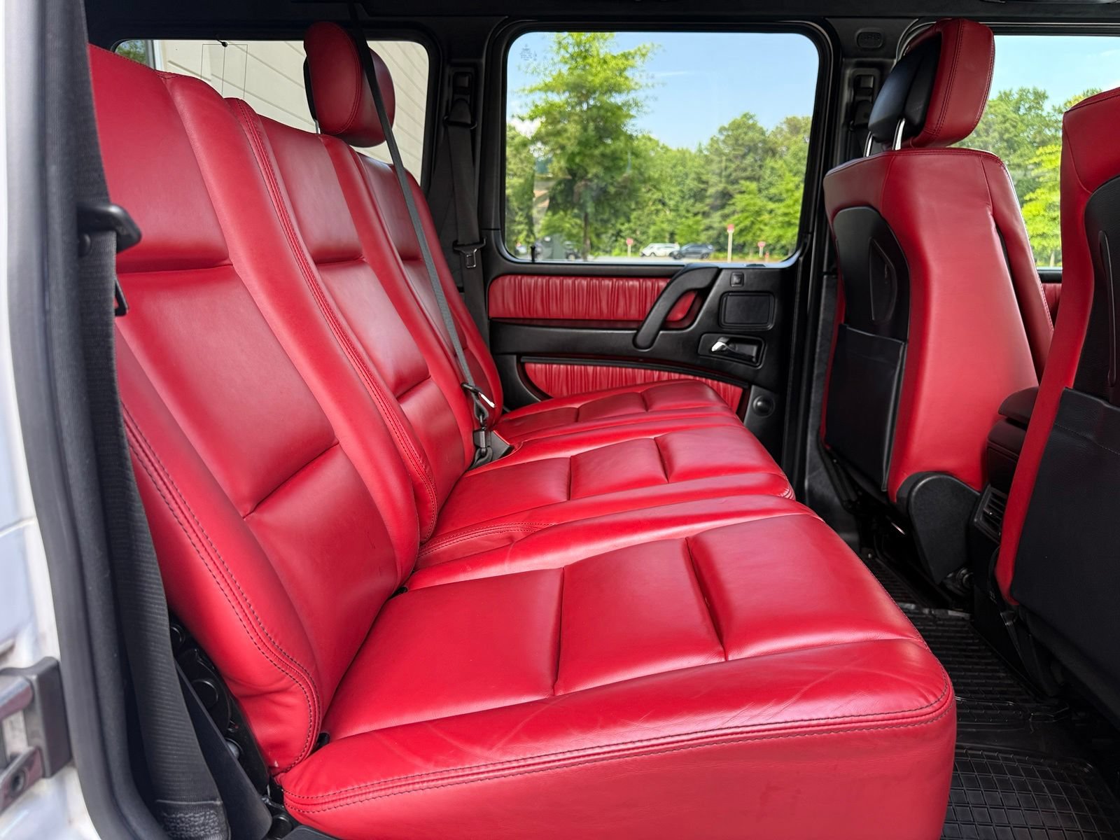 Used 2017 Mercedes-Benz G 63 AMG 4MATIC image 39