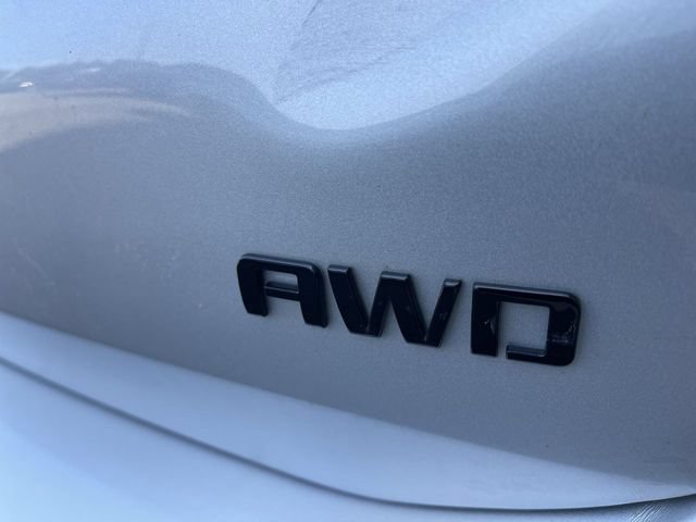 Used 2019 Chevrolet Equinox LT AWD/4WD image 13