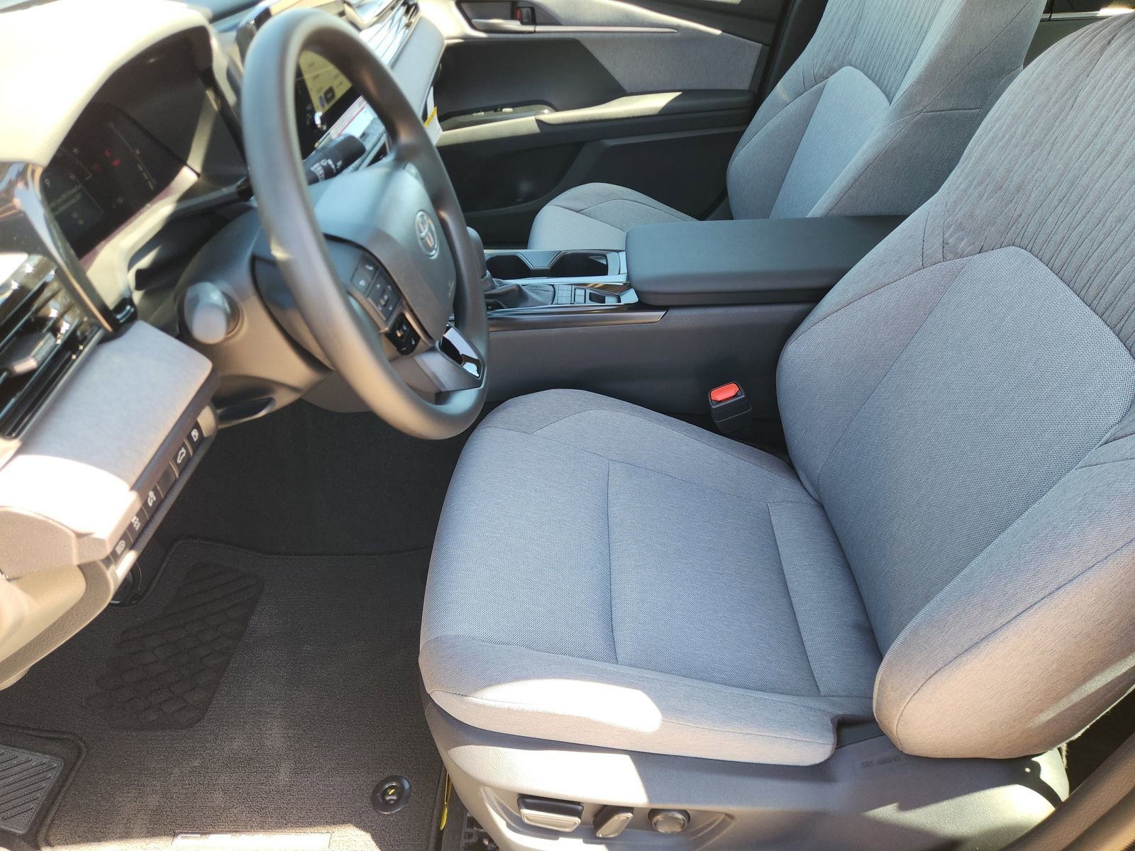 New 2026 Toyota Camry LE w/ Convenience Package image 14