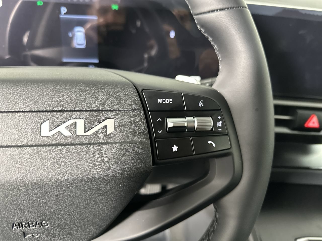 New 2027 Kia Sportage S FWD image 7
