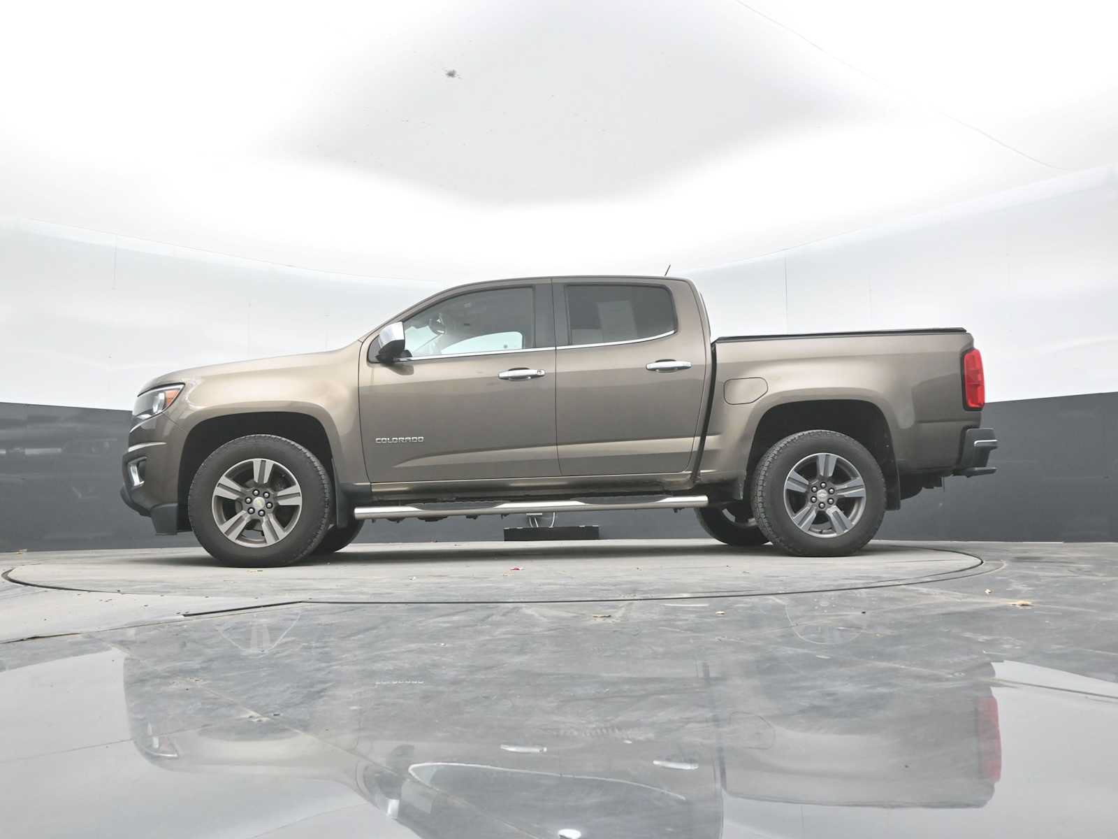 Used 2016 Chevrolet Colorado LT w/ Luxury Package, Chrome AWD/4WD image 25