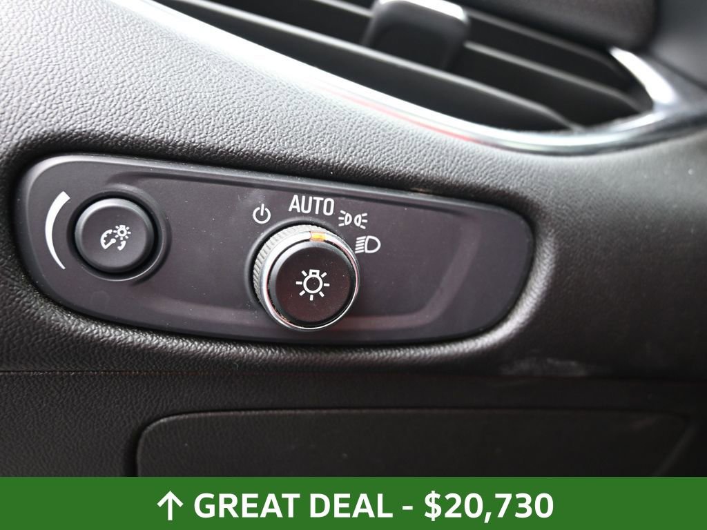 Used 2024 Chevrolet Malibu LT image 24