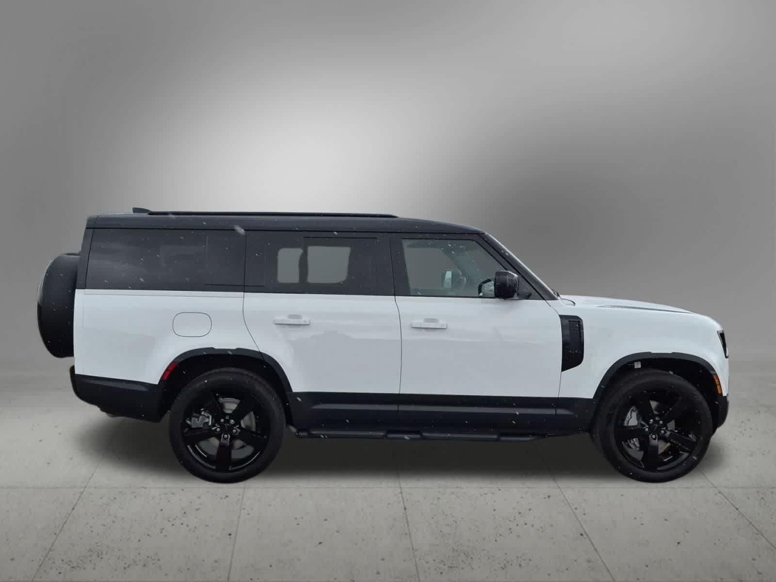 New 2026 Land Rover Defender 130 S AWD/4WD image 7