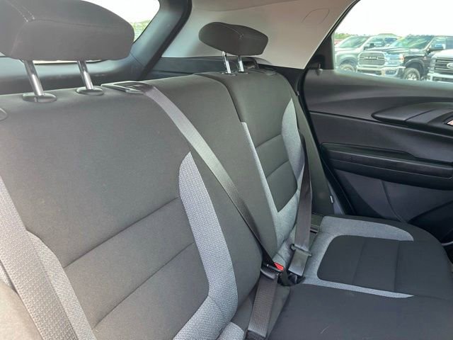 Used 2023 Chevrolet TrailBlazer LS FWD image 21