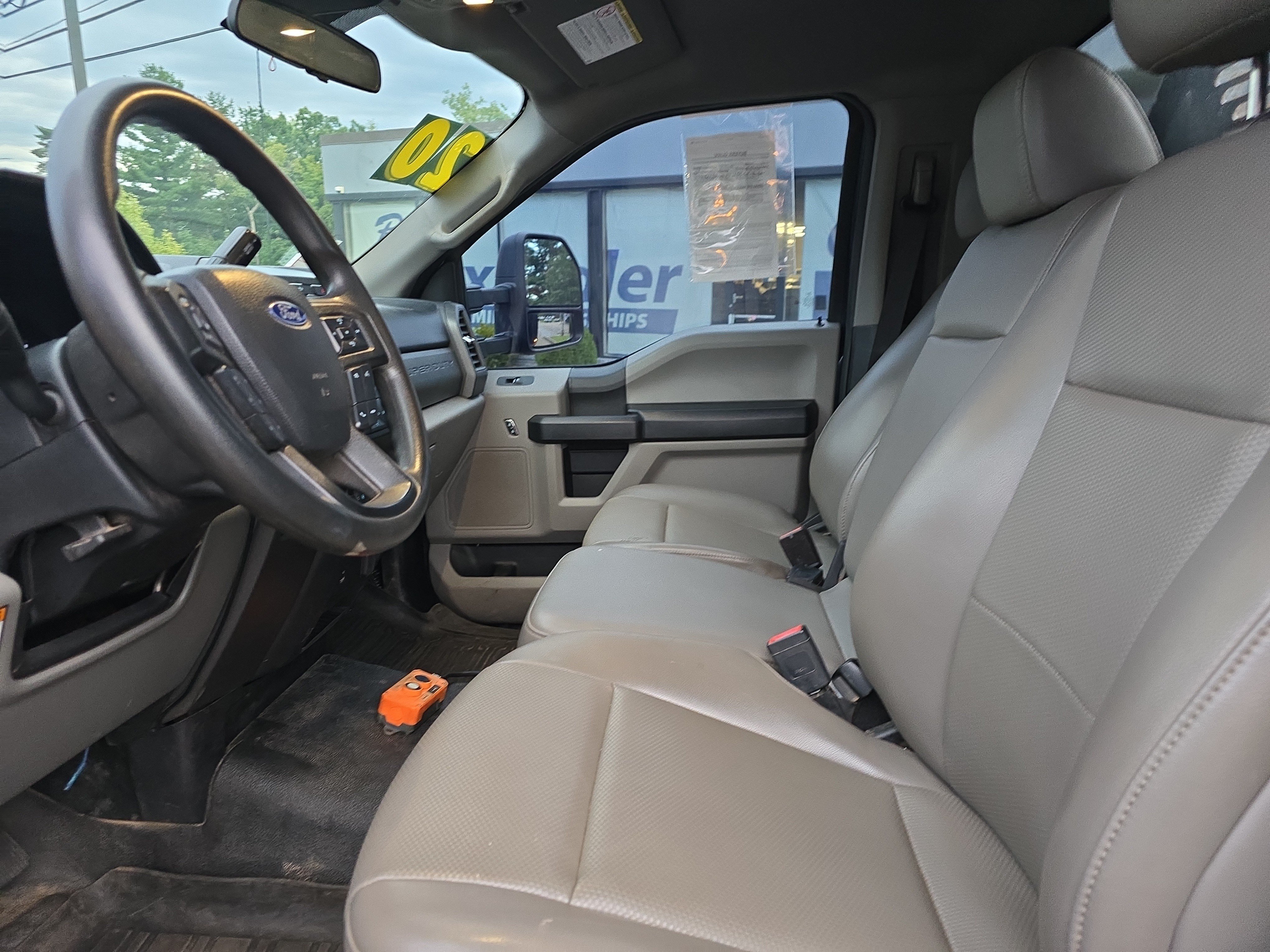 Used 2020 Ford F550 4x4 Regular Cab Super Duty image 12